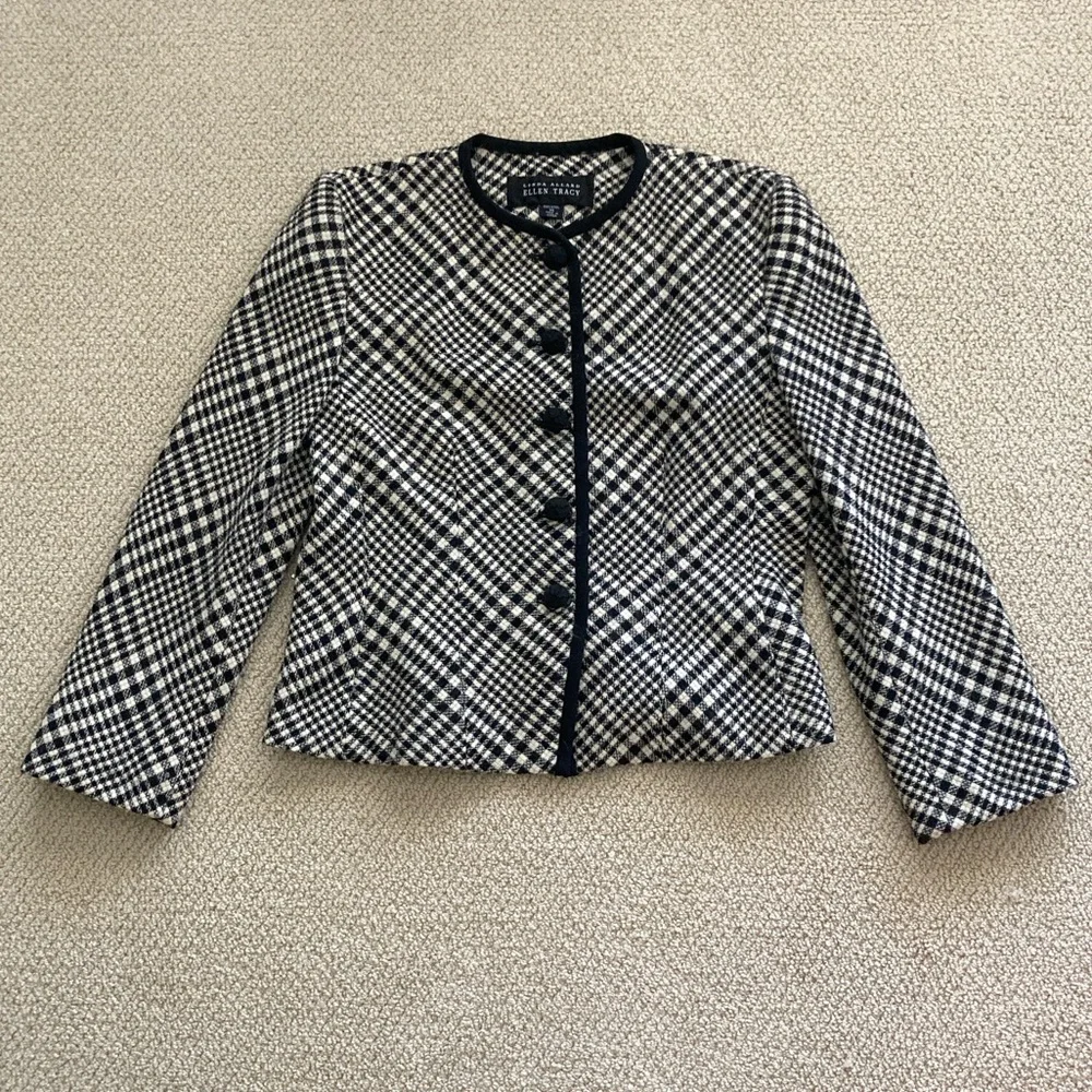 Linda Allard Ellen Tracy 100% Wool Coat Black White Tweed Style Tailored Size 14